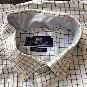 Vineyard Vines Tucker Shirt Medium lightly used
